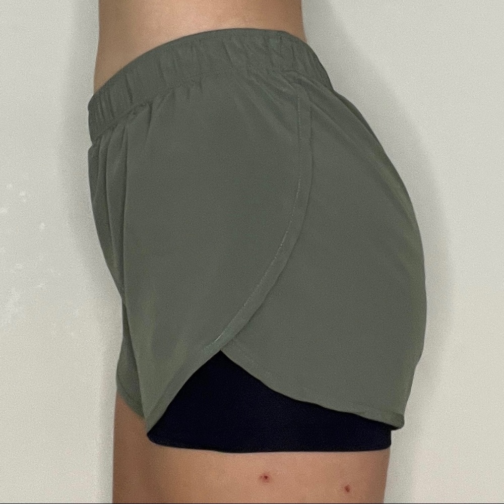 green short size S